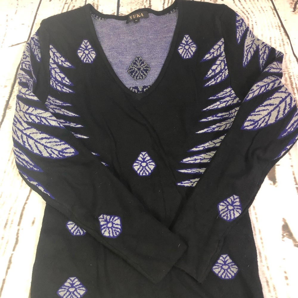 Yuka sweater